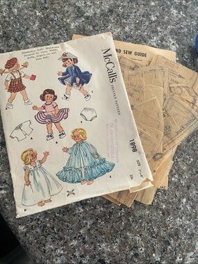 McCalls Vintage‎ 1940's Pattern diminitive Dolls’ wardrobe  #1898